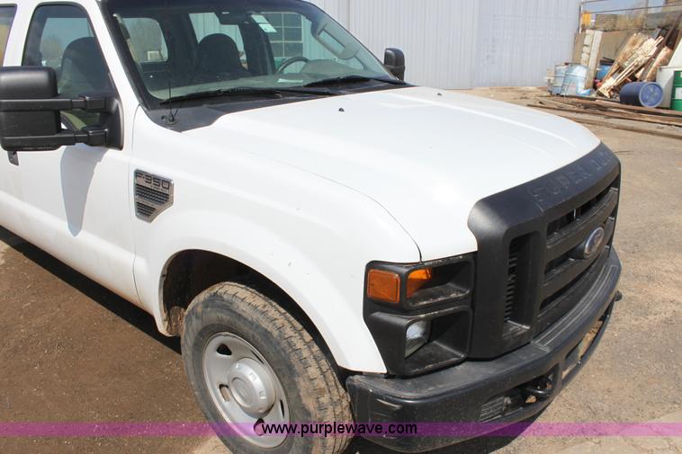 image for item AA9108 2010 Ford F350 Super Duty CrewCab pickup truck