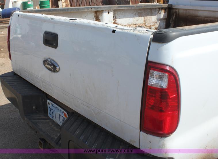 image for item AA9108 2010 Ford F350 Super Duty CrewCab pickup truck