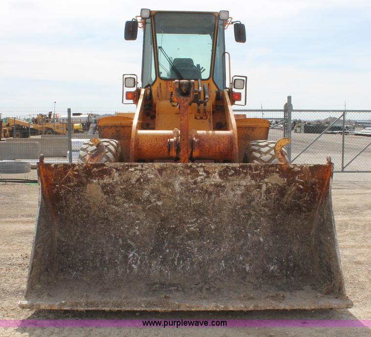 image for item E2919 1989 John Deere 544E wheel loader