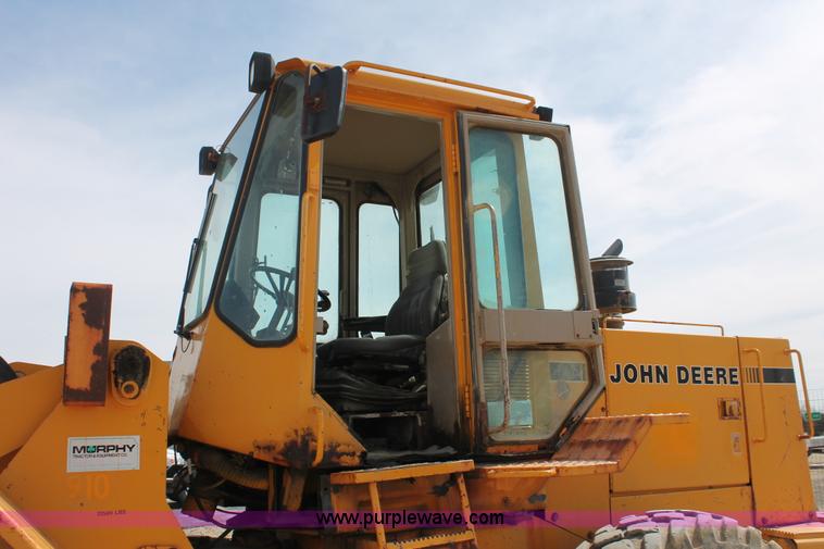 image for item E2919 1989 John Deere 544E wheel loader