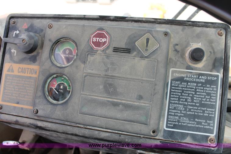 image for item E2919 1989 John Deere 544E wheel loader