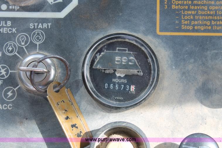 image for item E2919 1989 John Deere 544E wheel loader