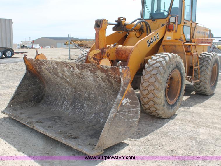 image for item E2919 1989 John Deere 544E wheel loader