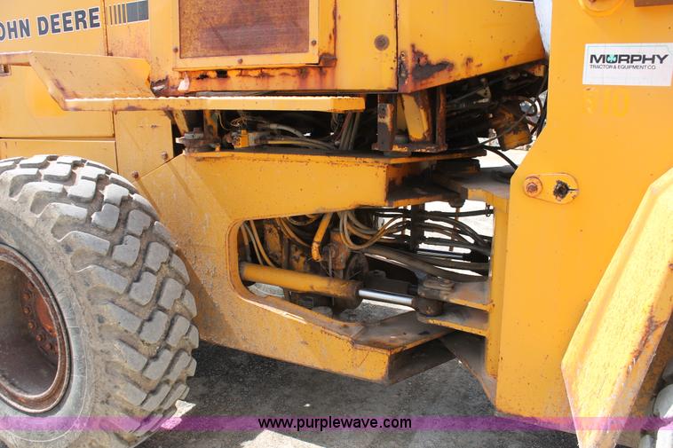 image for item E2919 1989 John Deere 544E wheel loader