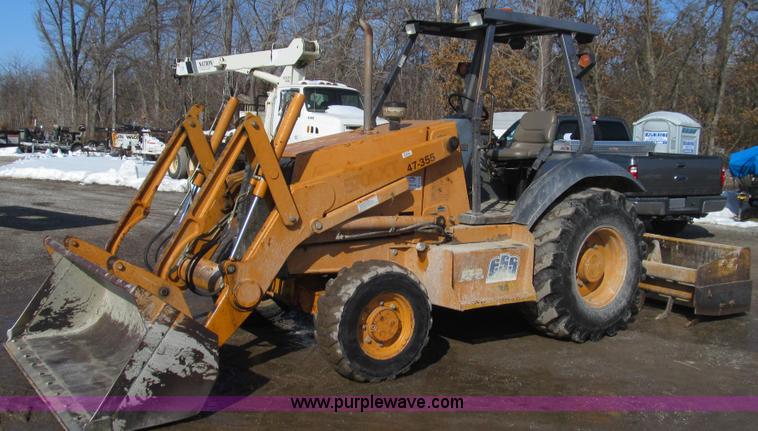 image for item E3793 2001 Case 570 LXT landscape loader