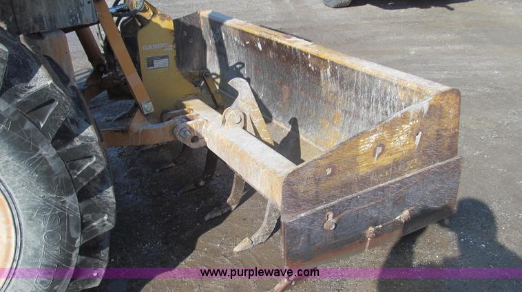 image for item E3793 2001 Case 570 LXT landscape loader