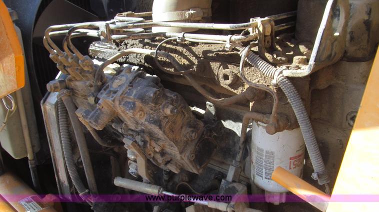 image for item E3793 2001 Case 570 LXT landscape loader