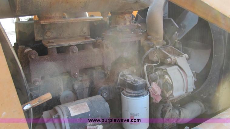 image for item E3793 2001 Case 570 LXT landscape loader