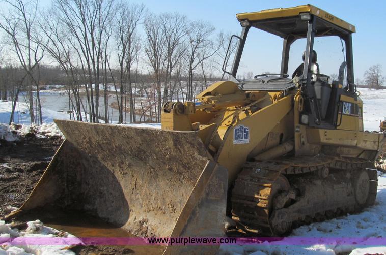 image for item E3794 2004 Caterpillar 953C track loader