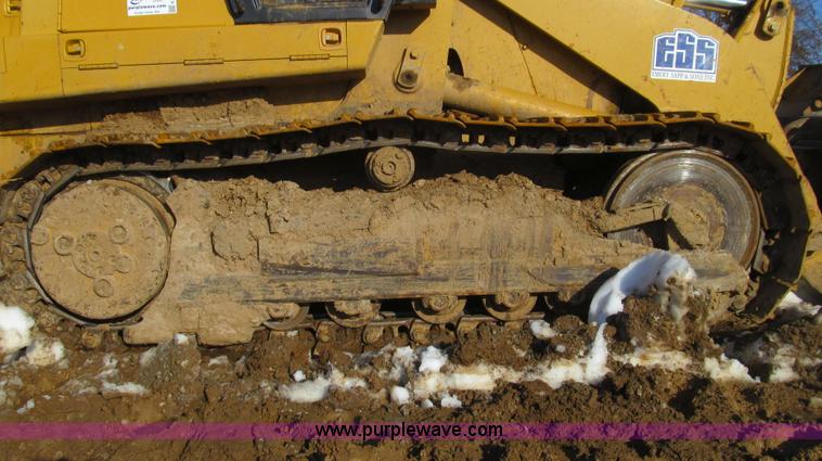 image for item E3794 2004 Caterpillar 953C track loader