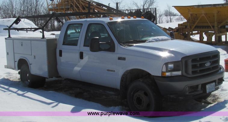 image for item E3797 2004 Ford F450 XL Super Duty utility truck