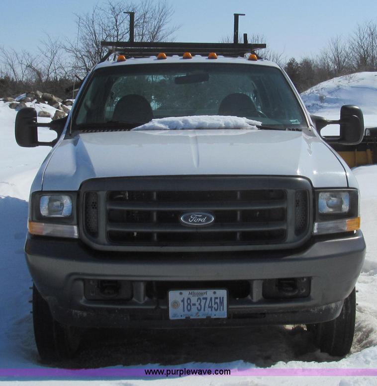 image for item E3797 2004 Ford F450 XL Super Duty utility truck