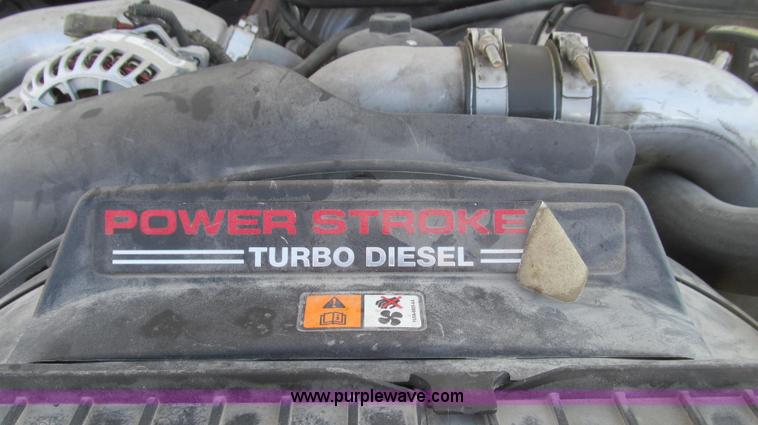 image for item E3797 2004 Ford F450 XL Super Duty utility truck