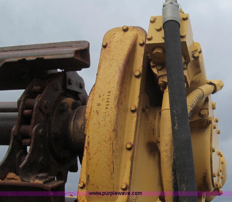 image for item E3812 1989 John Deere 762B scraper