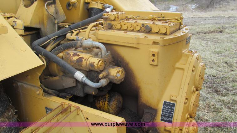 image for item E3812 1989 John Deere 762B scraper