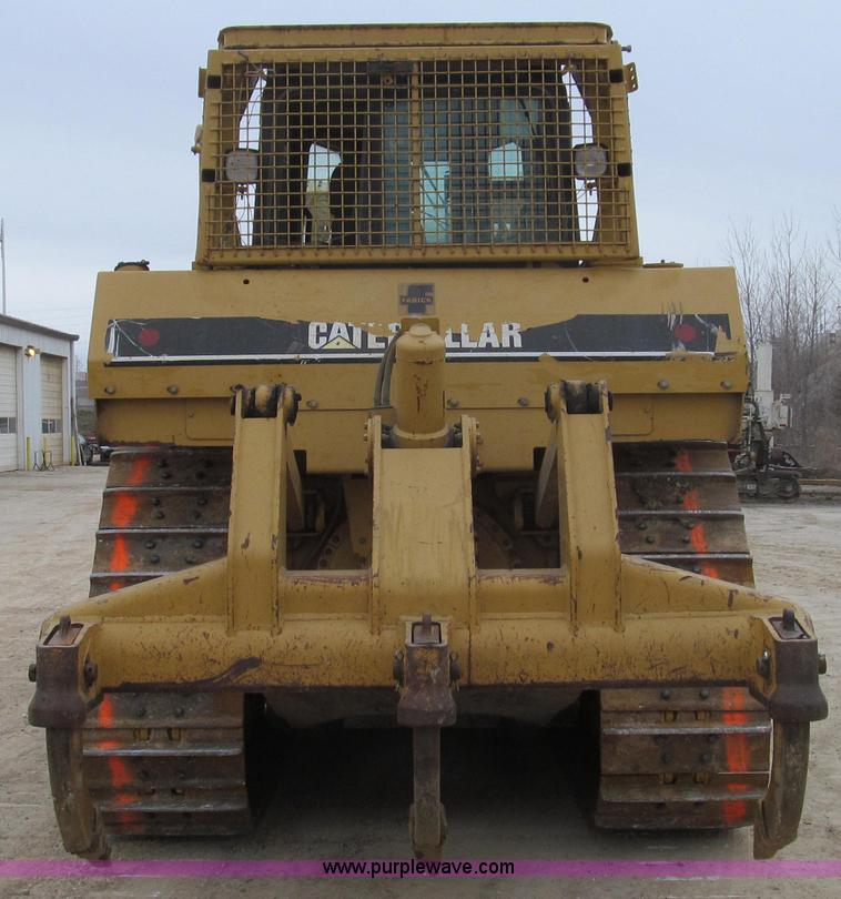 image for item E3815 2003 Caterpillar D6R XL Series II dozer
