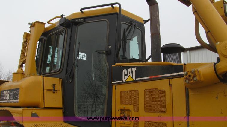 image for item E3815 2003 Caterpillar D6R XL Series II dozer