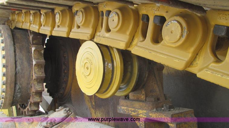 image for item E3815 2003 Caterpillar D6R XL Series II dozer