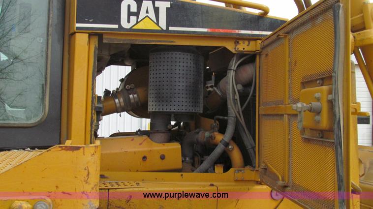 image for item E3815 2003 Caterpillar D6R XL Series II dozer