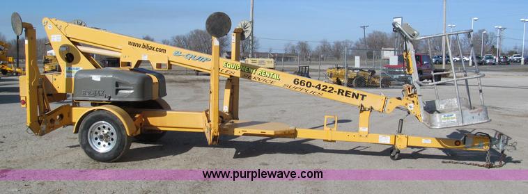 image for item E5899 2006 Biljax 3632T towable boom