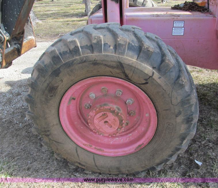 image for item E5902 1997 BPI Square Shooter SS842 Turbo telehandler