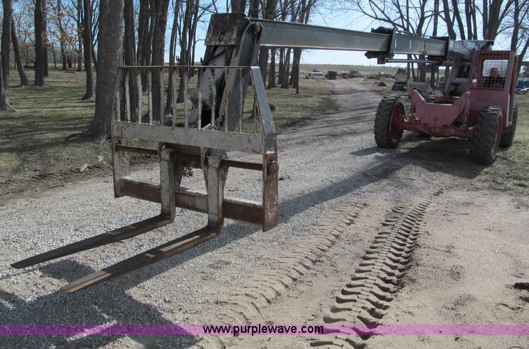 image for item E5902 1997 BPI Square Shooter SS842 Turbo telehandler