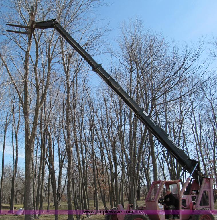 image for item E5902 1997 BPI Square Shooter SS842 Turbo telehandler