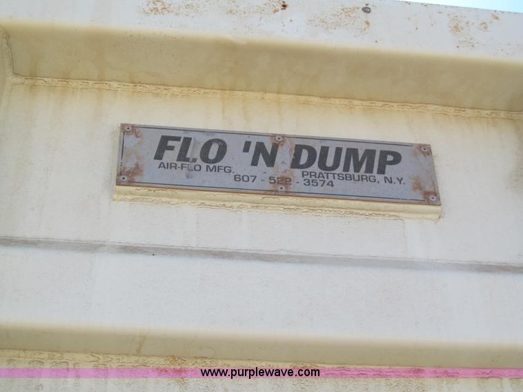 image for item E5903 1998 International 2654 dump truck