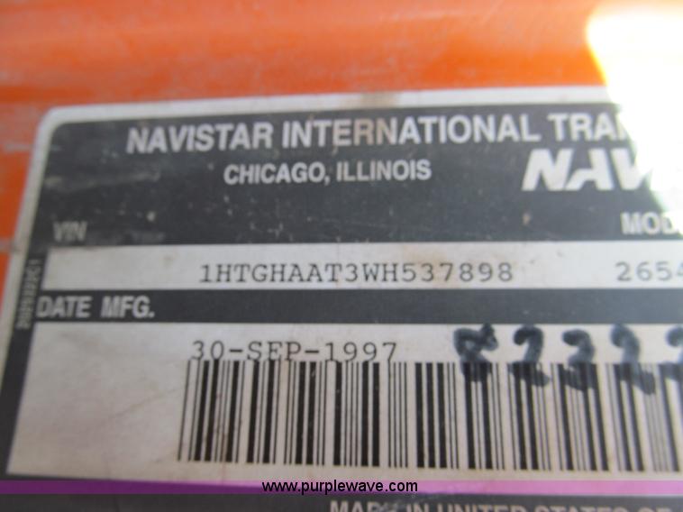 image for item E5903 1998 International 2654 dump truck