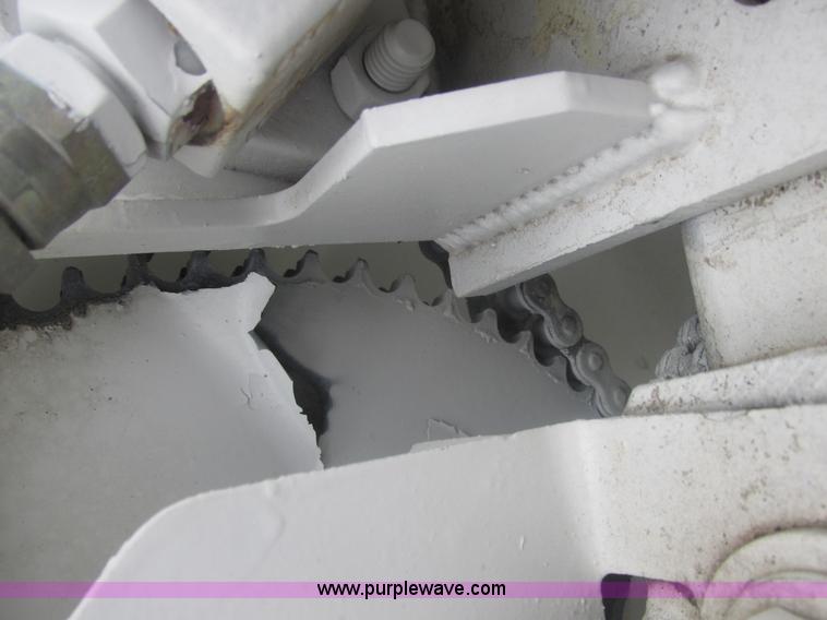 image for item E7118 1999 International 2554 vacuum truck