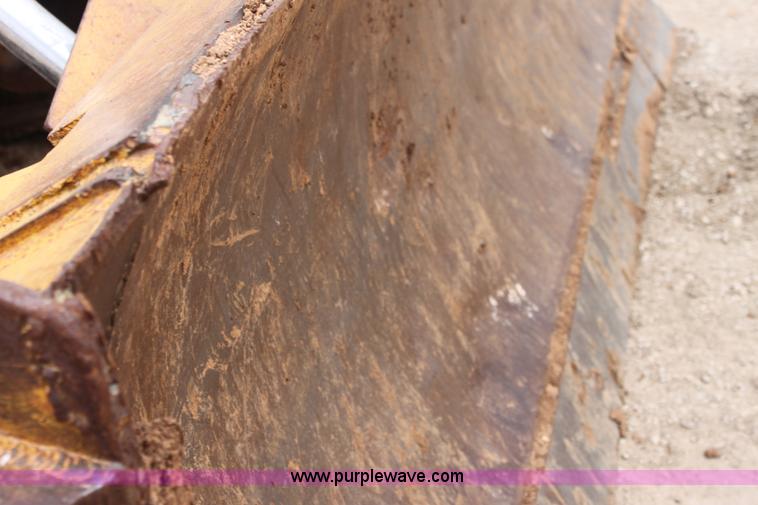 image for item E8464 1974 Caterpillar D6C dozer