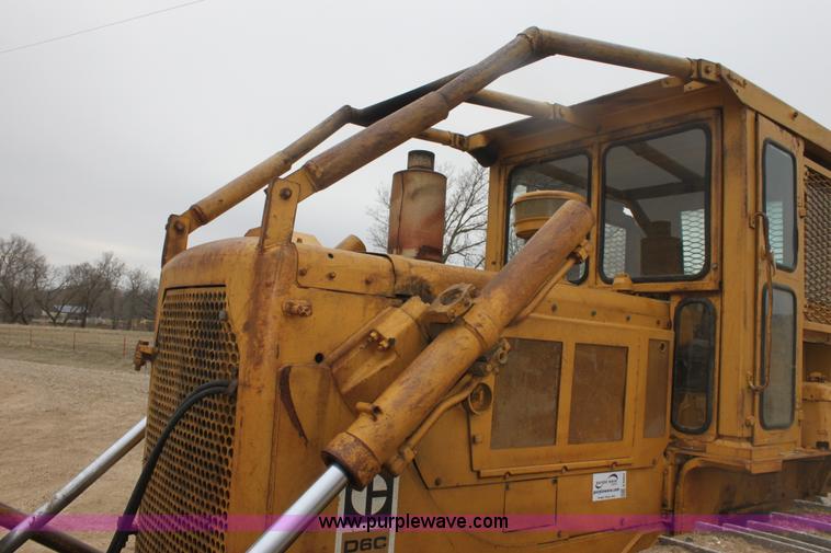 image for item E8464 1974 Caterpillar D6C dozer