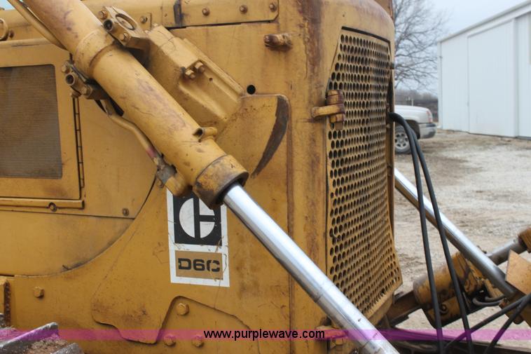 image for item E8464 1974 Caterpillar D6C dozer