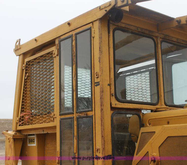 image for item E8464 1974 Caterpillar D6C dozer