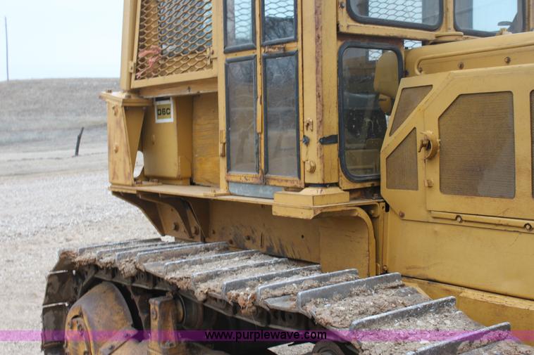 image for item E8464 1974 Caterpillar D6C dozer
