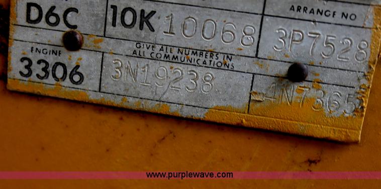 image for item E8464 1974 Caterpillar D6C dozer