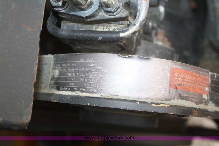 image for item F2541 Champion 720A VHP articulated motor grader