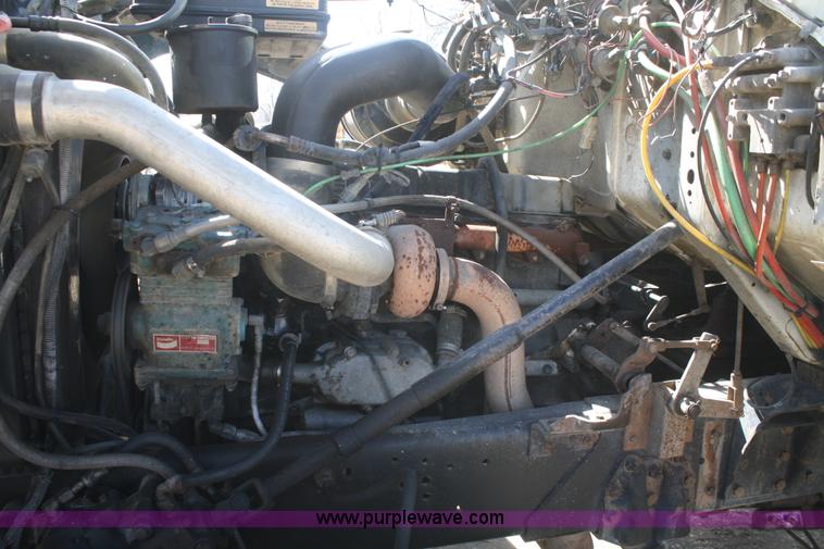 image for item F2559 1991 Ford L8000 dump truck