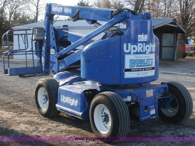 image for item F2561 1999 UpRight AB46 boom lift