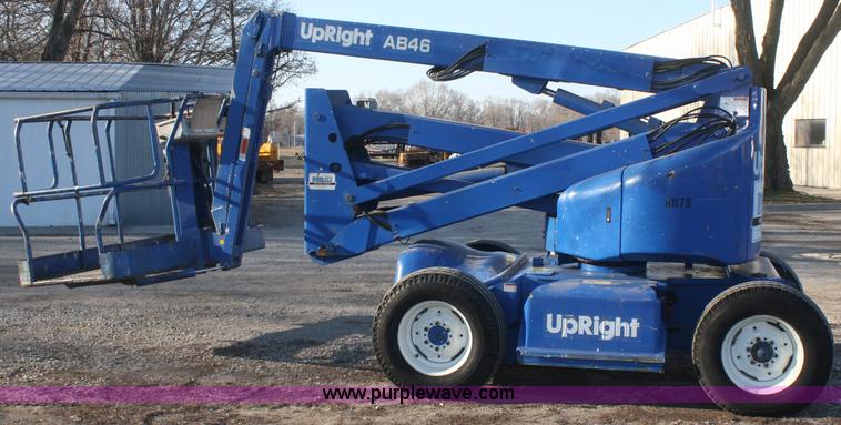 image for item F2561 1999 UpRight AB46 boom lift