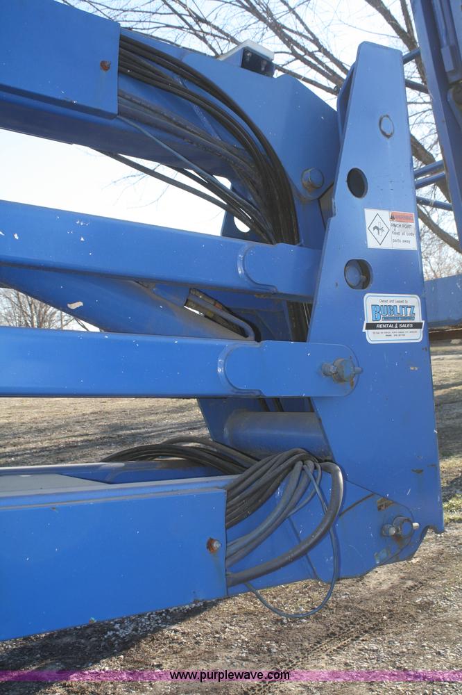 image for item F2561 1999 UpRight AB46 boom lift