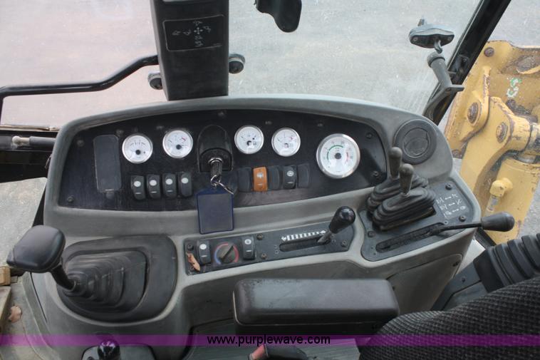 image for item F2566 2002 Caterpillar 430D backhoe