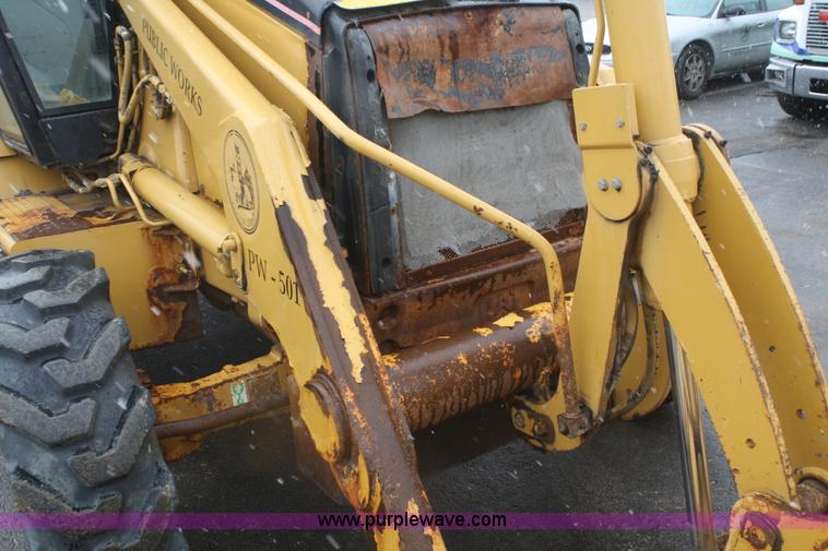 image for item F2566 2002 Caterpillar 430D backhoe
