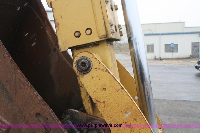 image for item F2566 2002 Caterpillar 430D backhoe