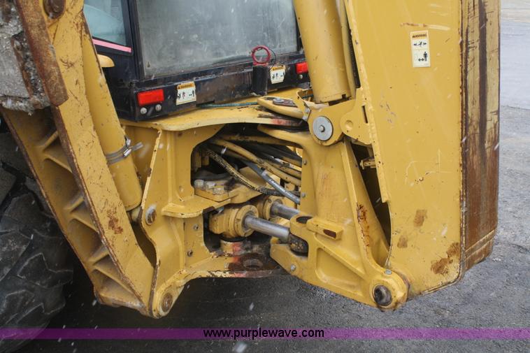 image for item F2566 2002 Caterpillar 430D backhoe