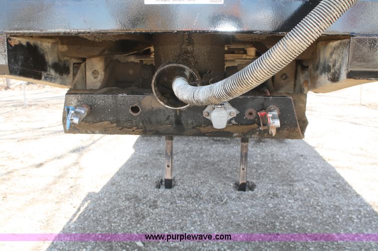 image for item F2570 1995 Hilbilt end dump trailer