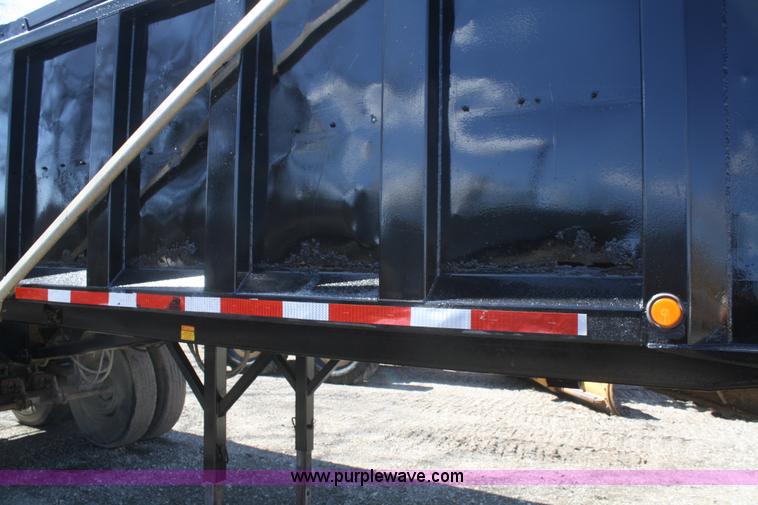 image for item F2570 1995 Hilbilt end dump trailer