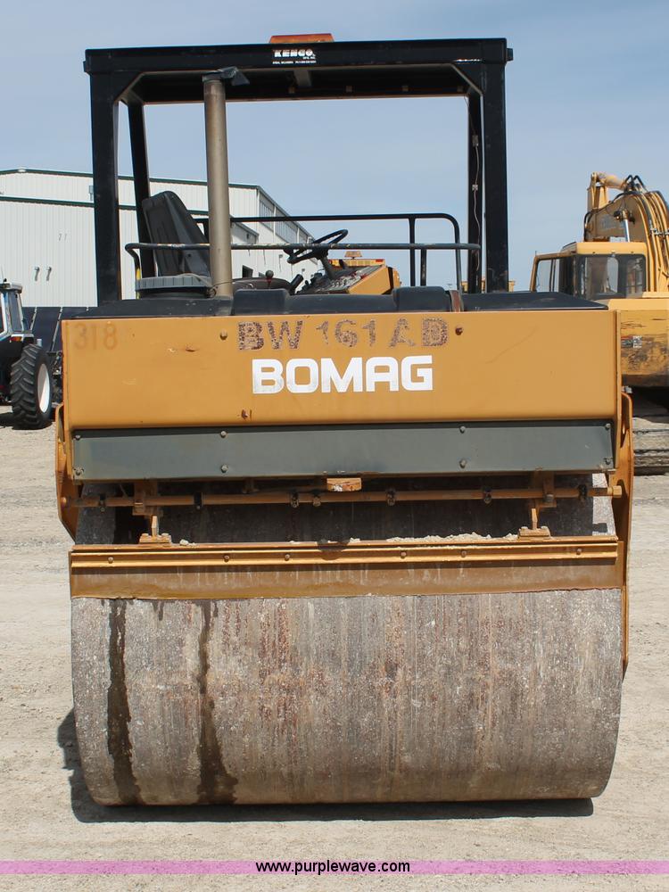 image for item F2942 1991 Bomag BW161AD double drum roller