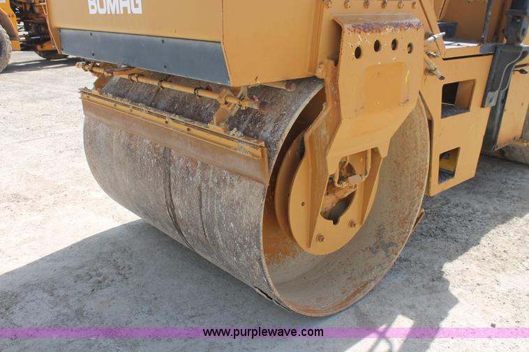 image for item F2942 1991 Bomag BW161AD double drum roller