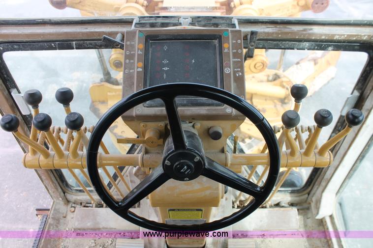 image for item F2945 1995 Caterpillar 140G articulated motor grader